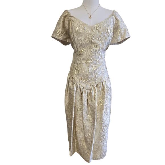 Loralie Vintage 80s Does 60s Gold Brocade Sweetheart Drop Waist Midi Dress 16 - Picture 1 of 12